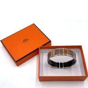 Hermes Enameled GM Bangle SV Elephant Pattern Orange W/Box